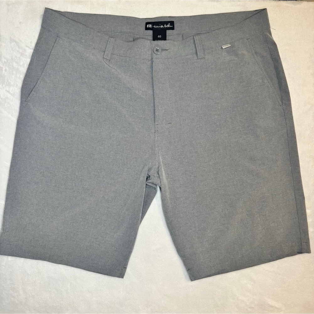 Travis Matthew‎ Gray Shorts men's size 40